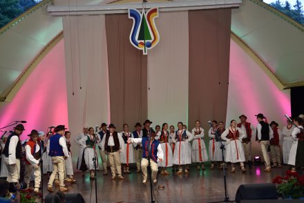 Tydzień Kultury Beskidzkiej - dzień trzeci - występy na dużej scenie